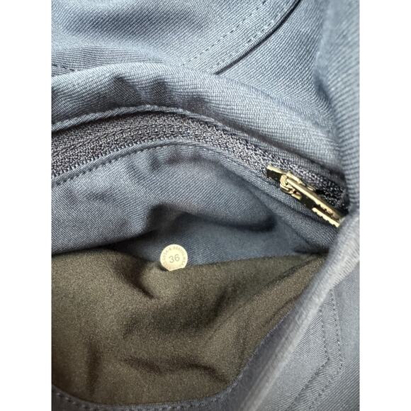 Lululemon ABC Pants Mens 36 * 32 Blue Classic Fit 5 Pocket Warpstreme LM5968S - Picture 10 of 11